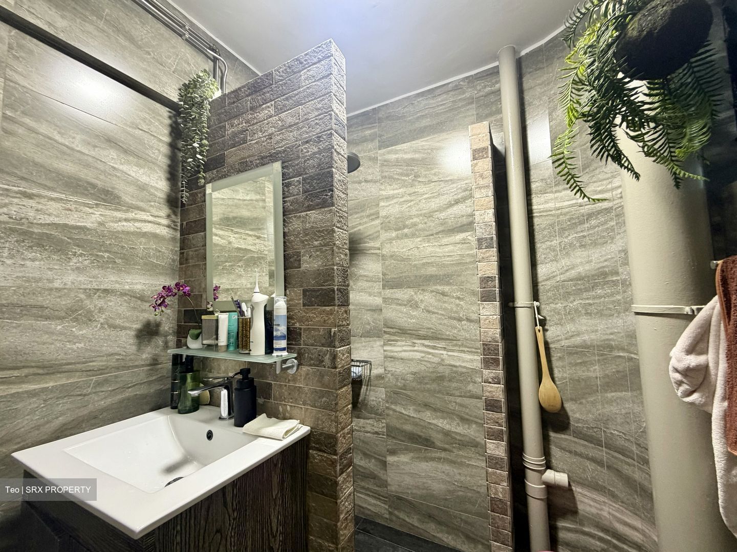 Blk 302 Hougang Avenue 5 (Hougang), HDB 5 Rooms #597527991